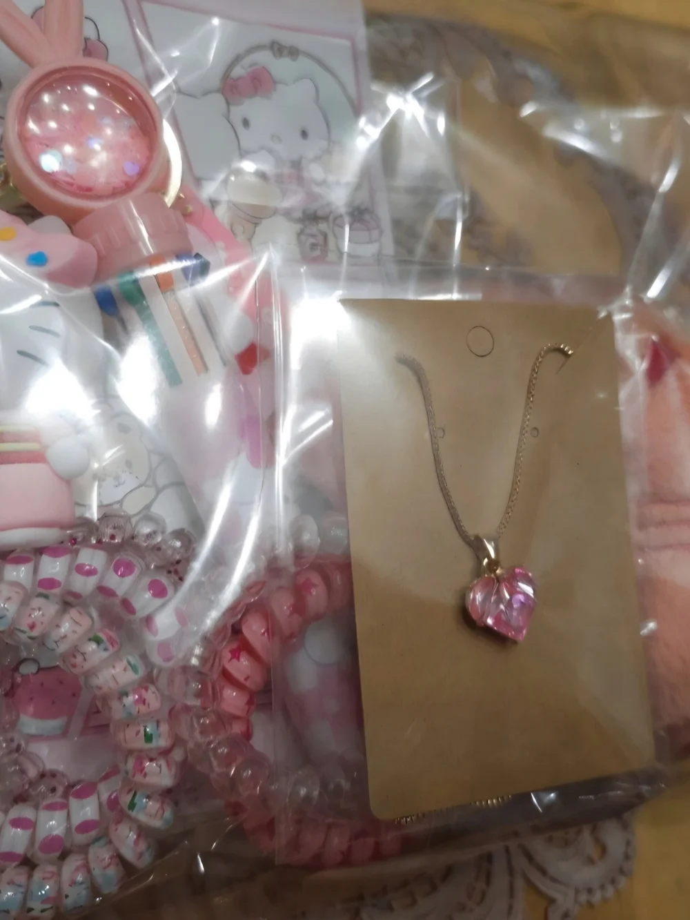 Hello Kitty Pastel Comic Zip Wallet & Pink Accessories Set
